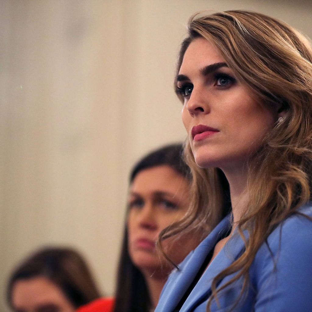 Hope Hicks botox