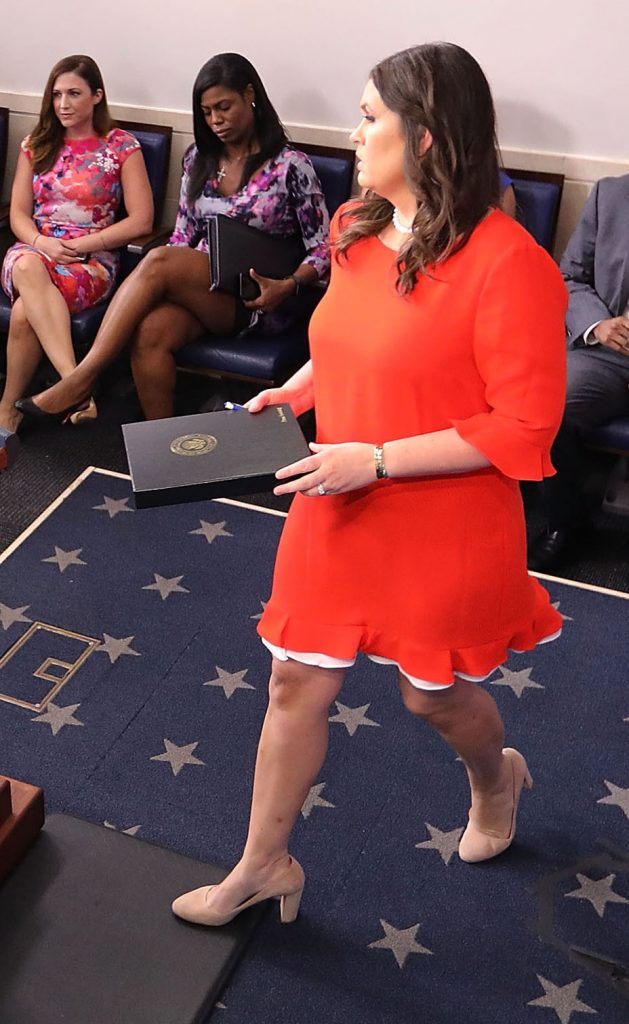 Sarah Huckabee Sanders body measurements