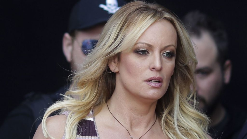 Stormy Daniels botox