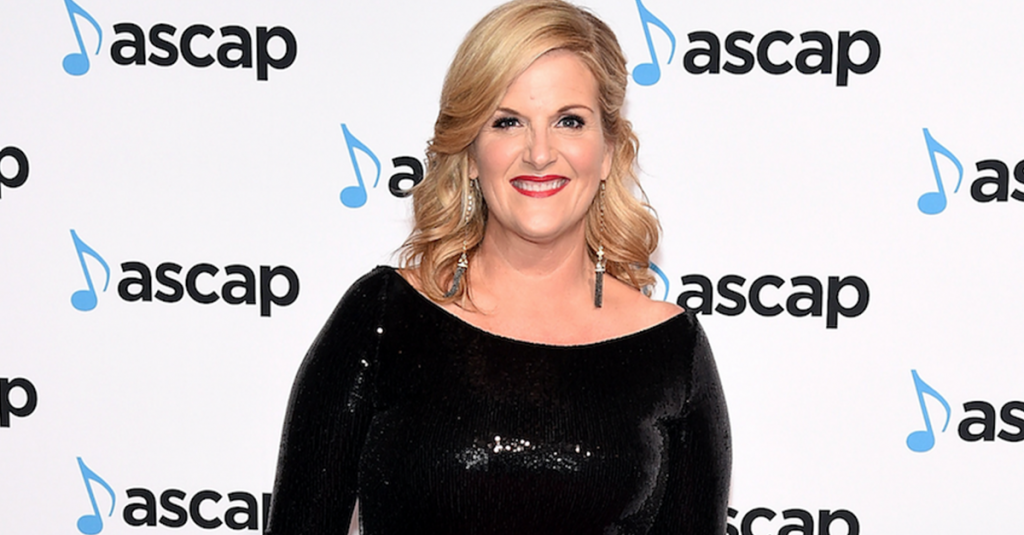 Trisha Yearwood nose job boob job facelift