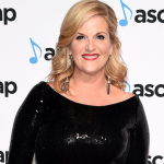 Trisha Yearwood nose job boob job facelift