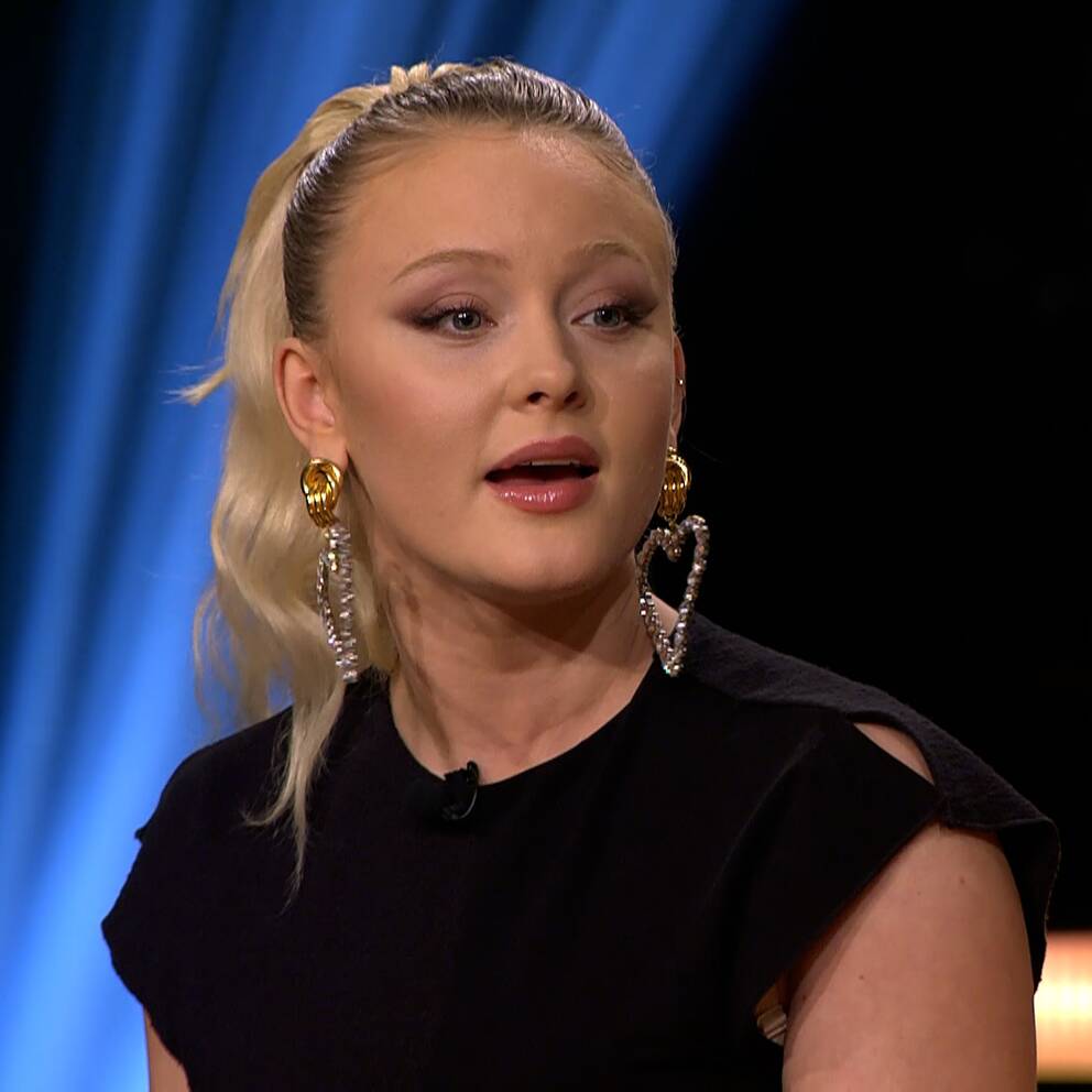 Zara Larsson Cosmetic Surgery Face