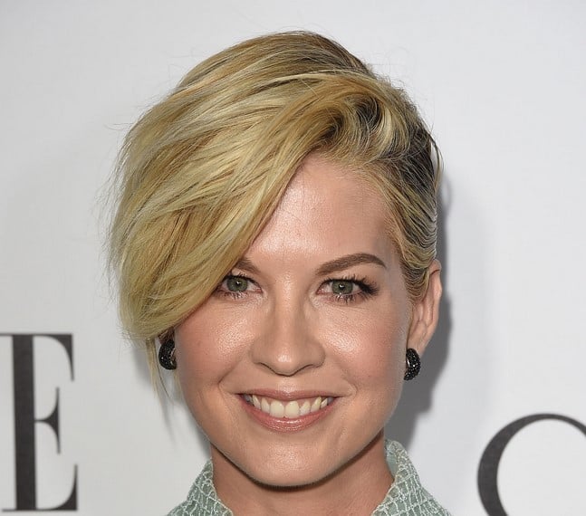 Jenna Elfman Plastic Surgery and Body Measurements