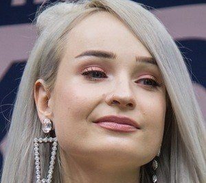 Kim Petras Plastic Surgery and Body Measurements