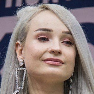 Kim Petras Plastic Surgery and Body Measurements